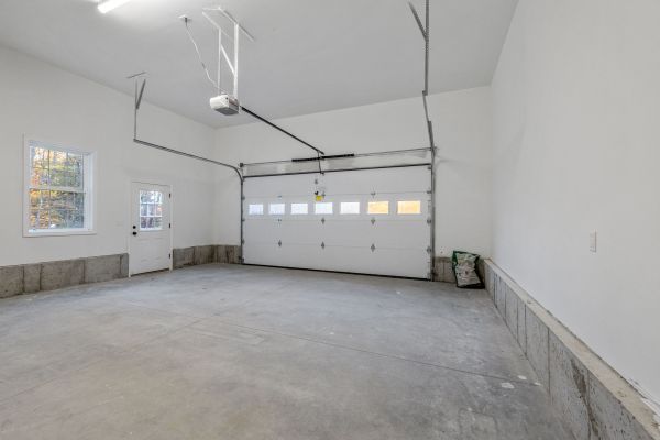 Cost of Garage Window Repair in Pompano Beach